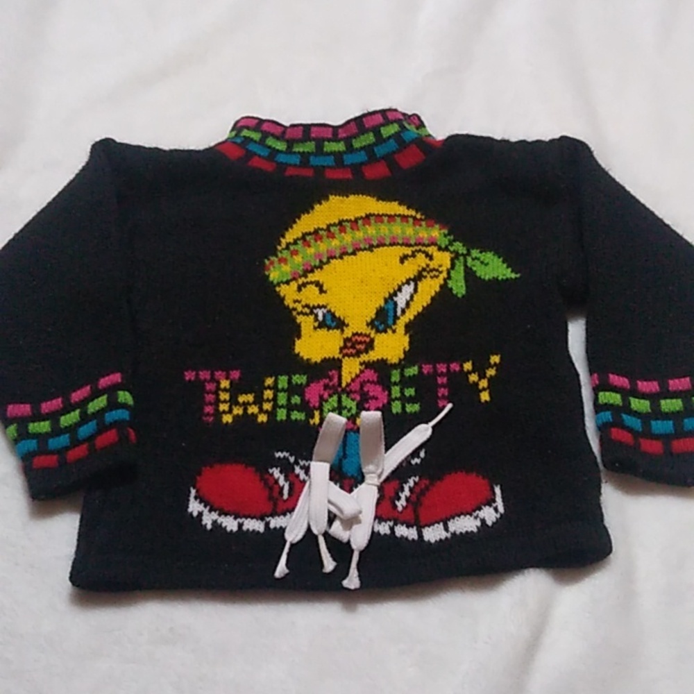 🐤 Vintage Tweety Sweater Size Small 🐤